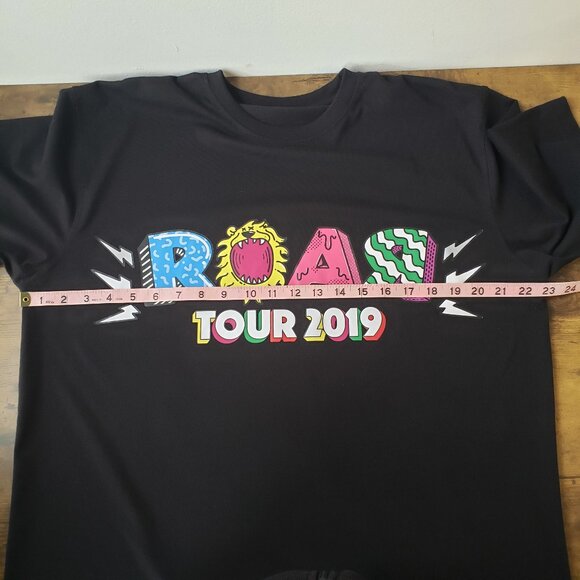 ROAR 2019 Tour Shirt Merch 'Don't Be Jealous' Neon Lightning Lion - Picture 5 of 11